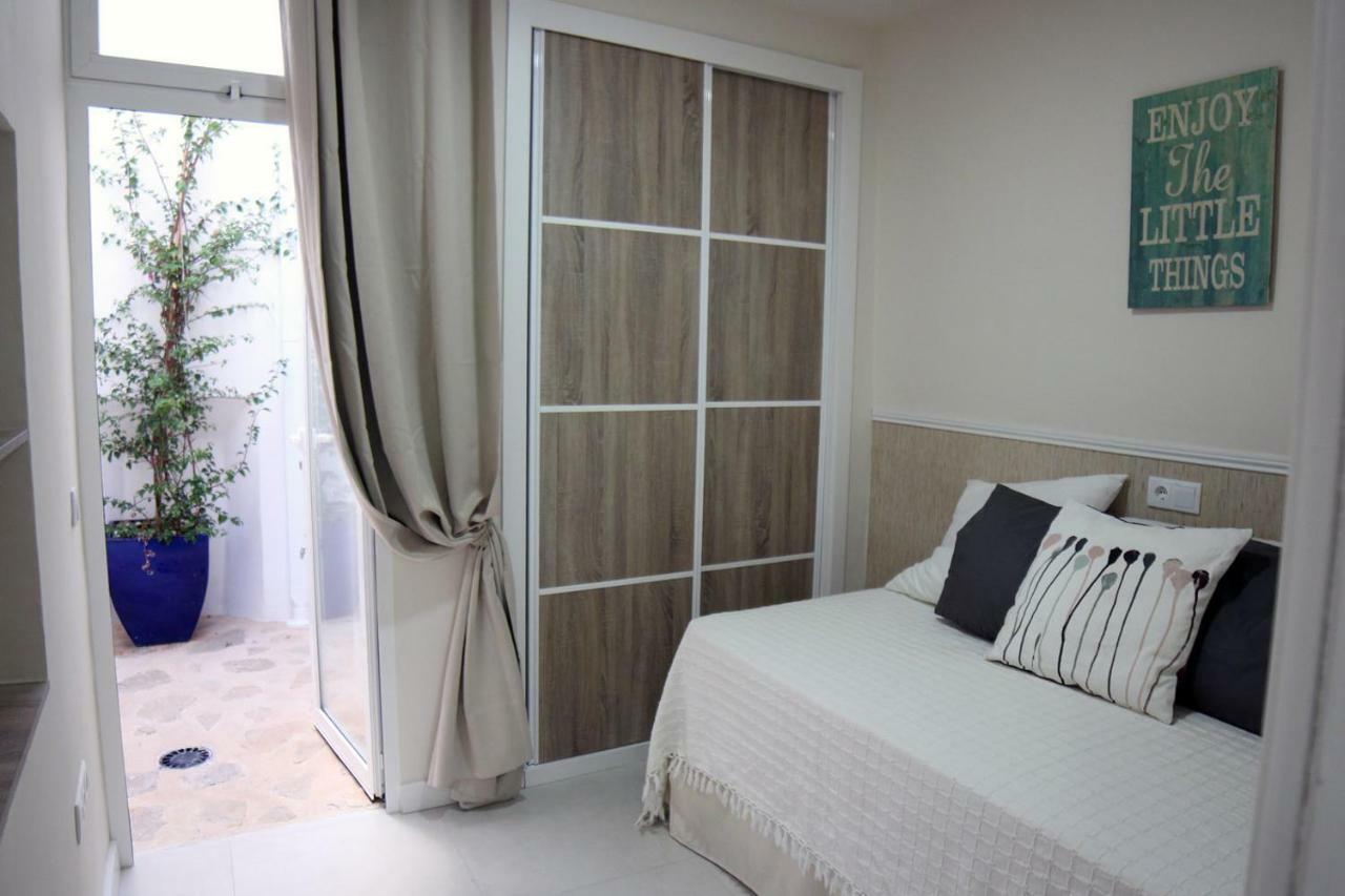 Aplus Apartamentos, Old Town Benidorm Luaran gambar